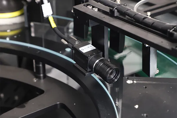 ‌Spuitgietdefecten: hoe Machine Vision veelvoorkomende visuele gebreken in plastic onderdelen detecteert